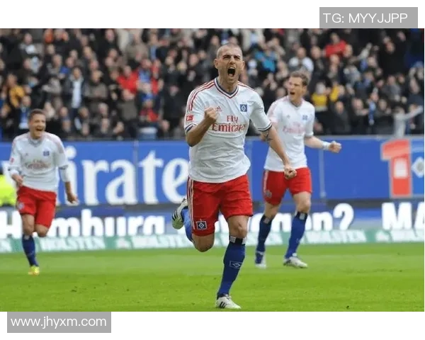 圣保利与特雷斯的激烈对决揭示足球战术的深层次博弈与精彩瞬间